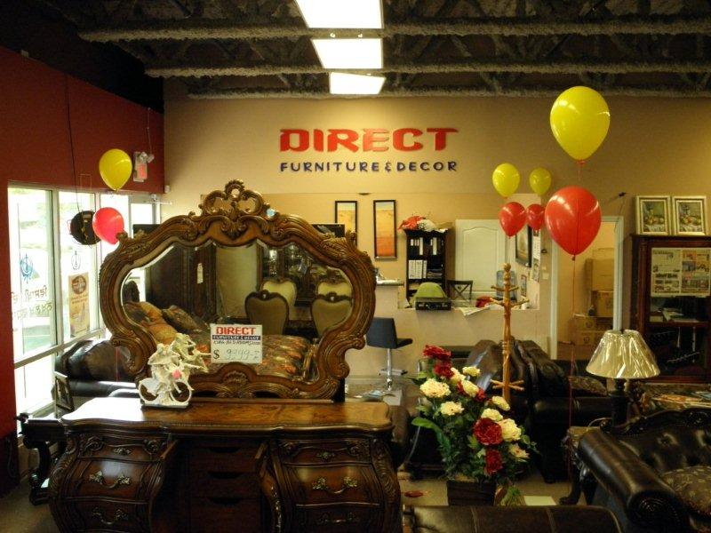 Furniture
                store displaying Showroom Balloons